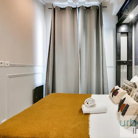 Urban Flat 44 - Fresh Apartment *
